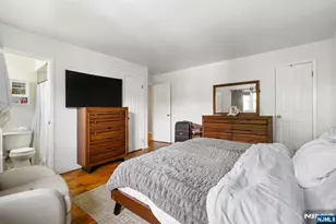 2453 1st St, Fort Lee, NJ 07024 - Photo 32