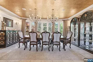 305 Blauvelt Ct, Paramus, NJ 07652 - Photo 20