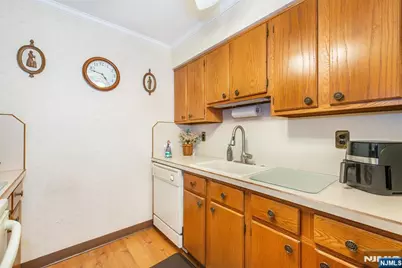 46 Watsessing Avenue A9 #A9, Belleville, NJ 07109 - Photo 8