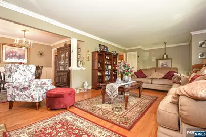 9 Thoma Avenue, Maywood, NJ 07607 - Photo 6