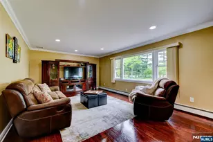 6 Linda St, Parsippany, NJ 07054 - Photo 22