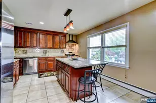 6 Linda St, Parsippany, NJ 07054 - Photo 8