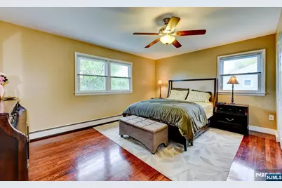 6 Linda Street, Parsippany, NJ 07054 - Photo 32