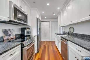 100 Old Palisade Road 1610, Fort Lee, NJ 07024 - Photo 6