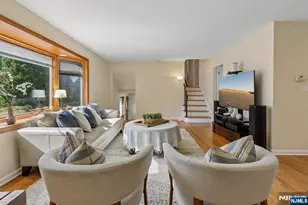 267 Pershing Ave, Ridgewood, NJ 07450 - Photo 6