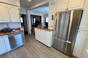 27 Roosevelt Ave, Dumont, NJ 07628 - Photo 4