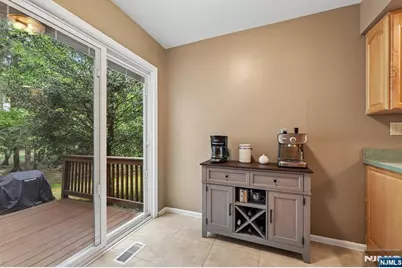 80 Lexington Lane, Wayne, NJ 07470 - Photo 16