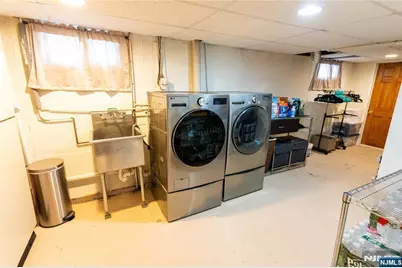 93 Brighton Road, Clifton, NJ 07012 - Photo 26