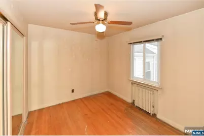 10 Williamson Place, Fair Lawn, NJ 07410 - Photo 12