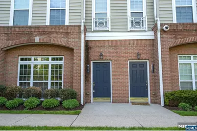 1012 Cunningham Court 1012 #1012, Belleville, NJ 07109 - Photo 10
