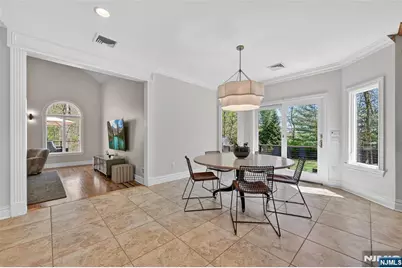 9 Heller Court, Mahwah, NJ 07430 - Photo 14