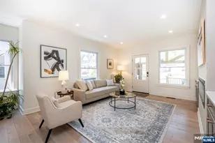 181 Valley Rd, Montclair, NJ 07042 - Photo 6