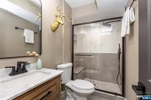 181 Valley Rd, Montclair, NJ 07042 - Photo 24