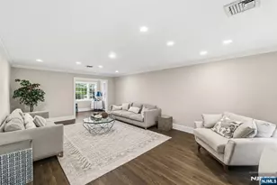 27 Pine Hill Rd, Old Tappan, NJ 07675 - Photo 6