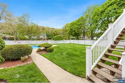 88 Ross Avenue, Emerson, NJ 07630 - Photo 36