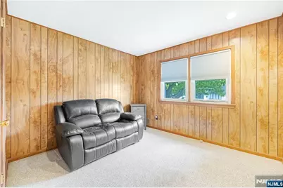 88 Ross Avenue, Emerson, NJ 07630 - Photo 24