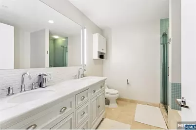 1215 Hudson Park 1215 #1215, Edgewater, NJ 07020 - Photo 16