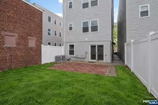 267 10th St, Newark, NJ 07103 - Photo 42