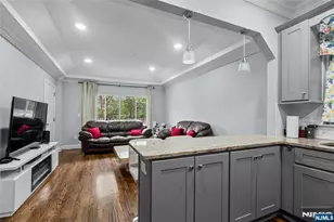 267 10th St, Newark, NJ 07103 - Photo 16