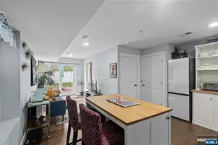 267 10th St, Newark, NJ 07103 - Photo 34
