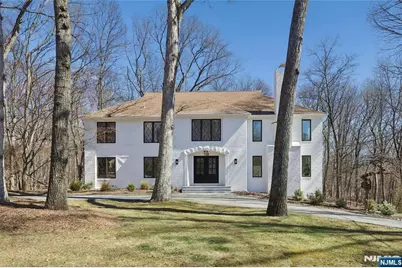 708 Windswept Lane, Franklin Lakes, NJ 07417 - Photo 2