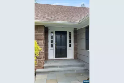 20 Deerhorn Trail, Upper Saddle River, NJ 07458 - Photo 6