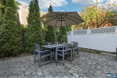 829 Garden Street B #B, Hoboken, NJ 07030 - Photo 20