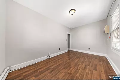 29 Pine Street, Lodi, NJ 07644 - Photo 42