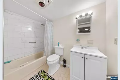 29 Pine Street, Lodi, NJ 07644 - Photo 34