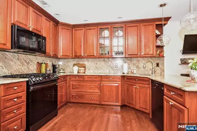 30 N Bayard Lane, Mahwah, NJ 07430 - Photo 14