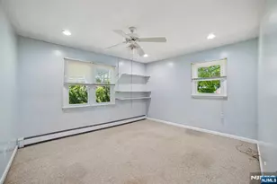 75 W Oakland Ave, Oakland, NJ 07436 - Photo 16