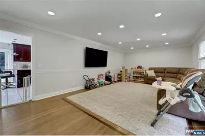 50 Werimus Road, Woodcliff Lake, NJ 07677 - Photo 10