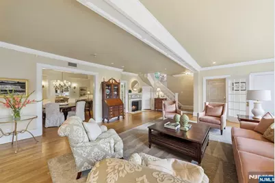 203 Heights Road, Ridgewood, NJ 07450 - Photo 16