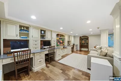 203 Heights Road, Ridgewood, NJ 07450 - Photo 32
