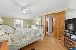 21 Park Pl, Kearny, NJ 07032 - Photo 36