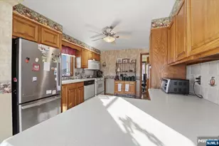 21 Park Pl, Kearny, NJ 07032 - Photo 26