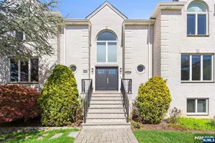 1221 Fairmount Pl, Fort Lee, NJ 07024 - Photo 8