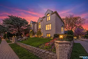 1221 Fairmount Pl, Fort Lee, NJ 07024 - Photo 4