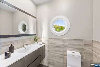 1221 Fairmount Place, Fort Lee, NJ 07024 - Photo 22