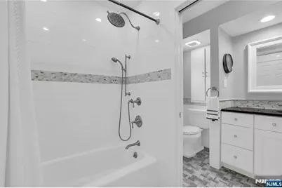 152 Long Hill Road, Little Falls Township, NJ 07424 - Photo 10