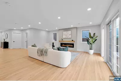 448 Fern Avenue, Lyndhurst Township, NJ 07071 - Photo 18