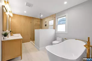 448 Fern Ave, Lyndhurst Township, NJ 07071 - Photo 30
