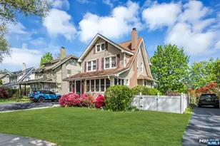 1281 Longfellow Ave, Teaneck Township, NJ 07666 - Photo 2
