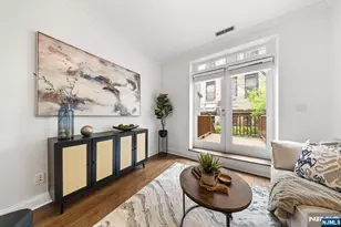 104 York Street 2B, Jersey City, NJ 07302 - Photo 2
