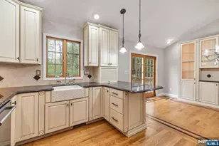23 Monmouth Ave, West Milford, NJ 07480 - Photo 14