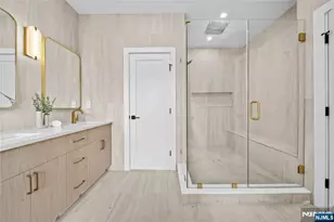 52 Congressional Pkwy, Livingston, NJ 07039 - Photo 24