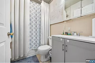 24 Johnson Avenue, Newark, NJ 07108 - Photo 26