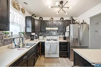 24 Johnson Avenue, Newark, NJ 07108 - Photo 22