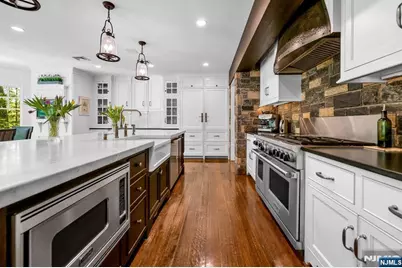 14 Coach Lane, Upper Saddle River, NJ 07458 - Photo 14