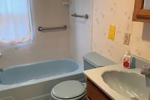 274 Schepis Ave, Saddle Brook Township, NJ 07663 - Photo 22